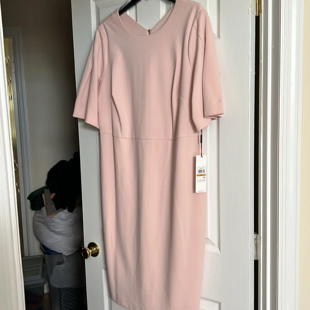 Calvin Klein Blush Women’s Dress. - Picture 4 of 5
